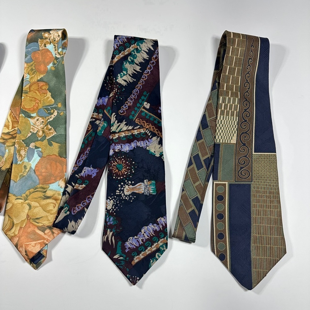 Men’s Silk Tie Collection (Group Of Five)👔​​​ - Picture 3 of 6